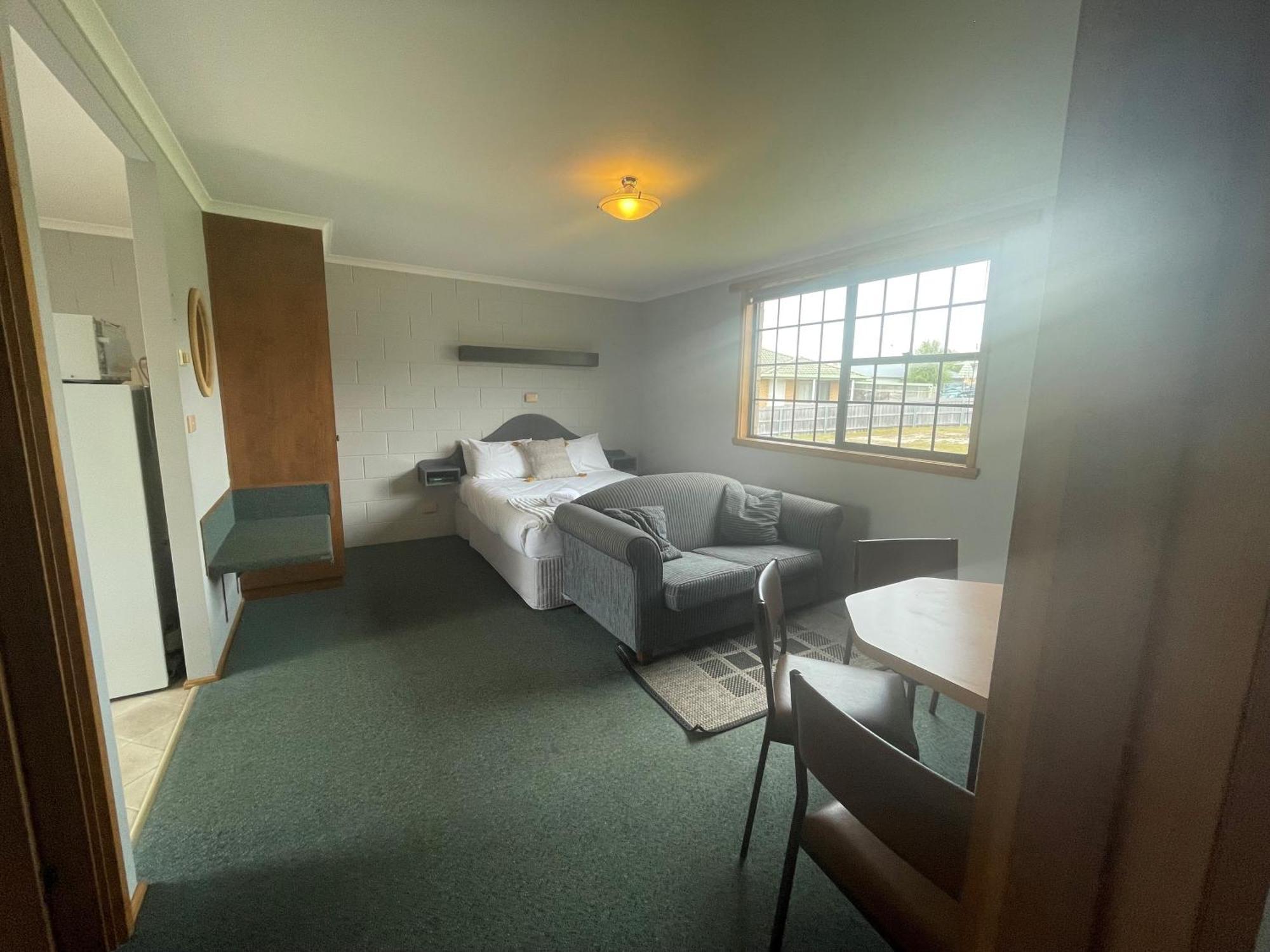 Bridport Bay Inn Ngoại thất bức ảnh